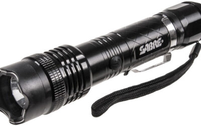 Paralizator Sabre Tactical z latarką (1000SF) 1000SF